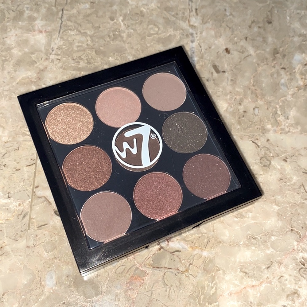 w7 Eyeshadow